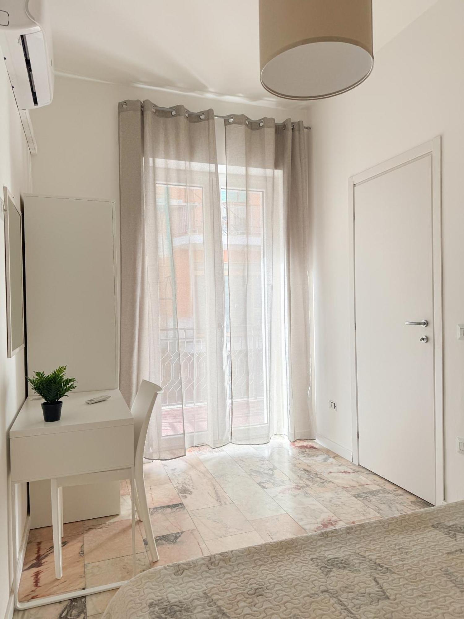 Living Room Orlando Кориляно Калабро Екстериор снимка